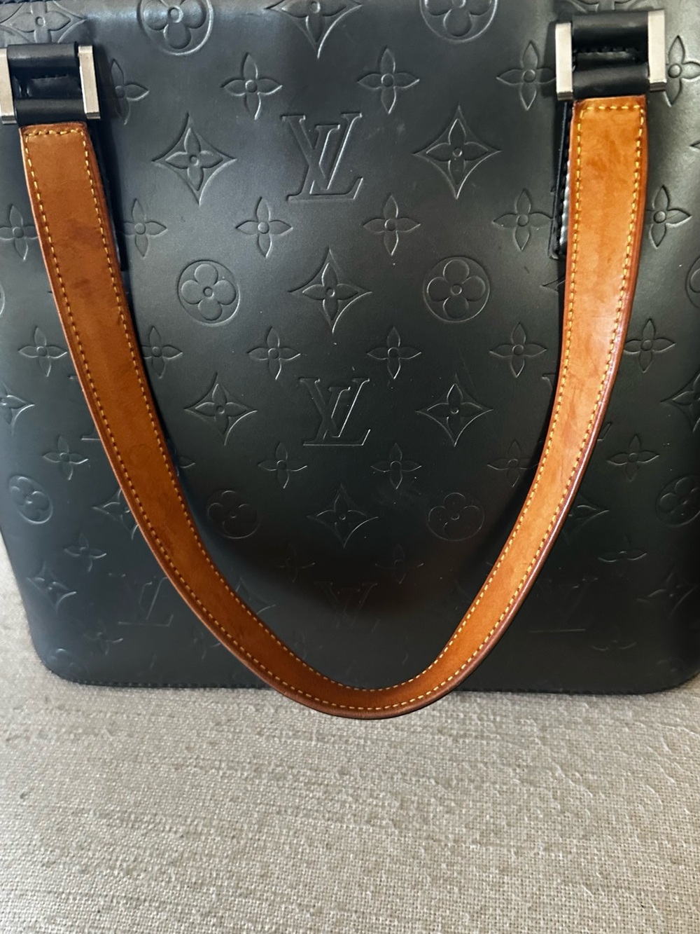 AUTHENTIC LOUIS VUITTON MAT STOCKTON VERNIS SHOULDER TOTE BAG - Picture 7 of 16